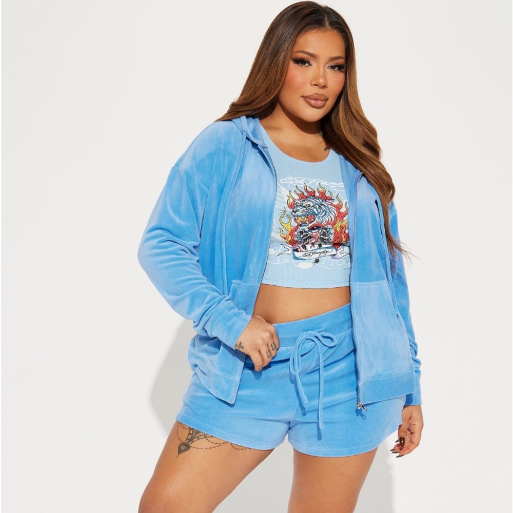 BRAND NEW LIGHT BLUE MATCHING JOGGERS SHORT SET